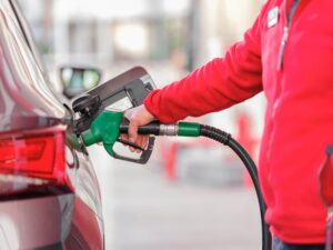 Governo Lula intervém no preço da gasolina com novo subsídio bilionário