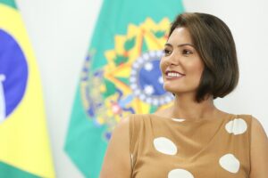 Michelle Bolsonaro deixa presidência do PL Mulher e diz que vai se dedicar à família